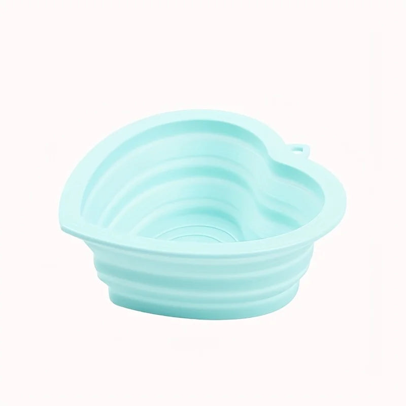 300ml Silicone Dog bowl Heart-shaped Dog Food Water Bowl Folding Outdoor Dog Feeder Dispenser Pet Supplies