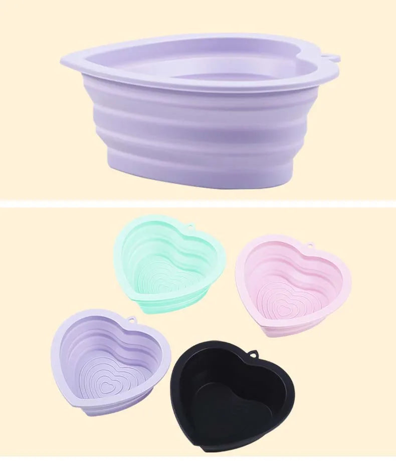 300ml Silicone Dog bowl Heart-shaped Dog Food Water Bowl Folding Outdoor Dog Feeder Dispenser Pet Supplies