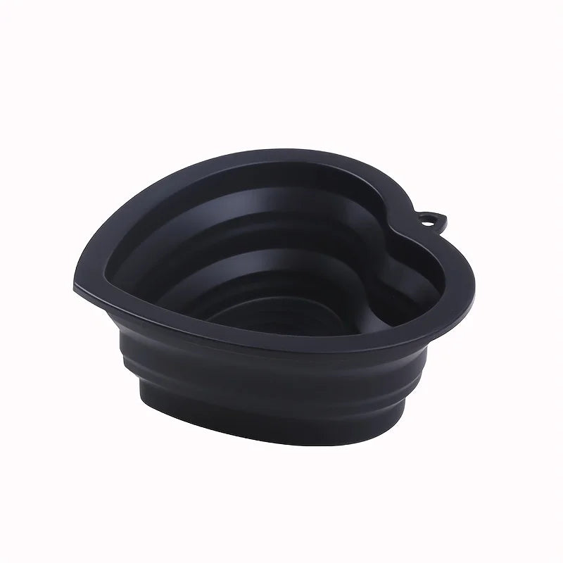 300ml Silicone Dog bowl Heart-shaped Dog Food Water Bowl Folding Outdoor Dog Feeder Dispenser Pet Supplies